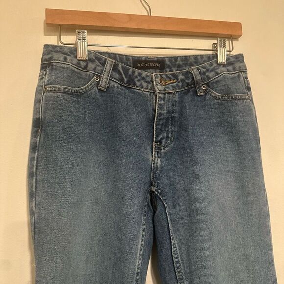 Vintage Boston Proper Women’s Light Wash Low rise Bootcut Jeans Size 2 - Picture 4 of 5